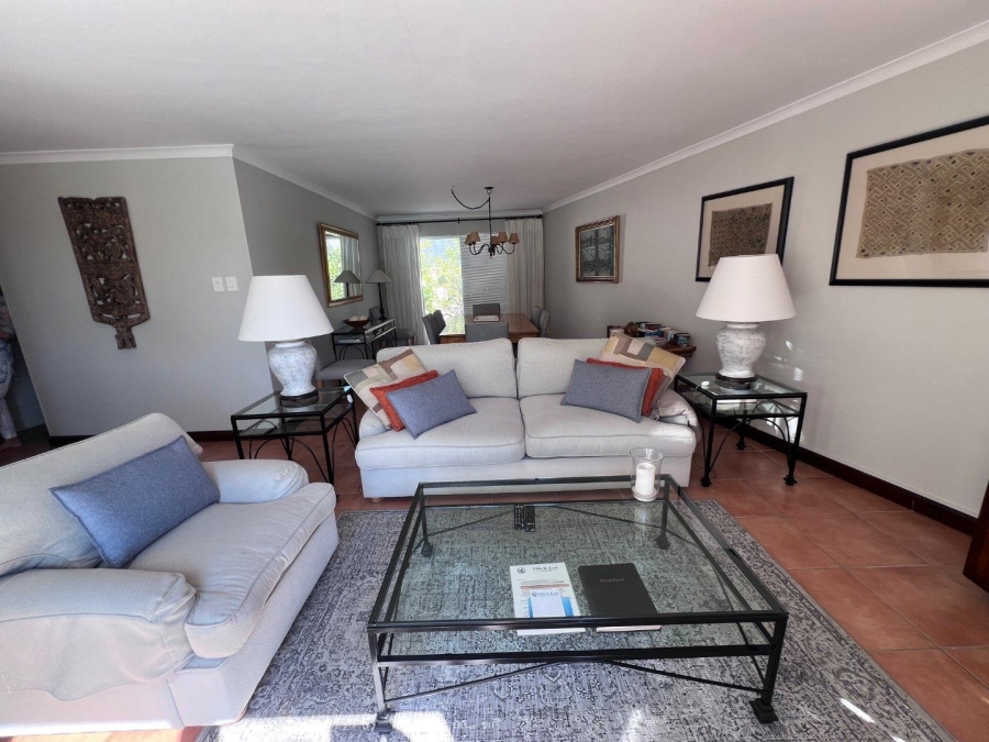 To Let 2 Bedroom Property for Rent in Bantry Bay Western Cape